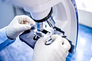 Вакцинація Moderna обмежено захищає від Омікрону